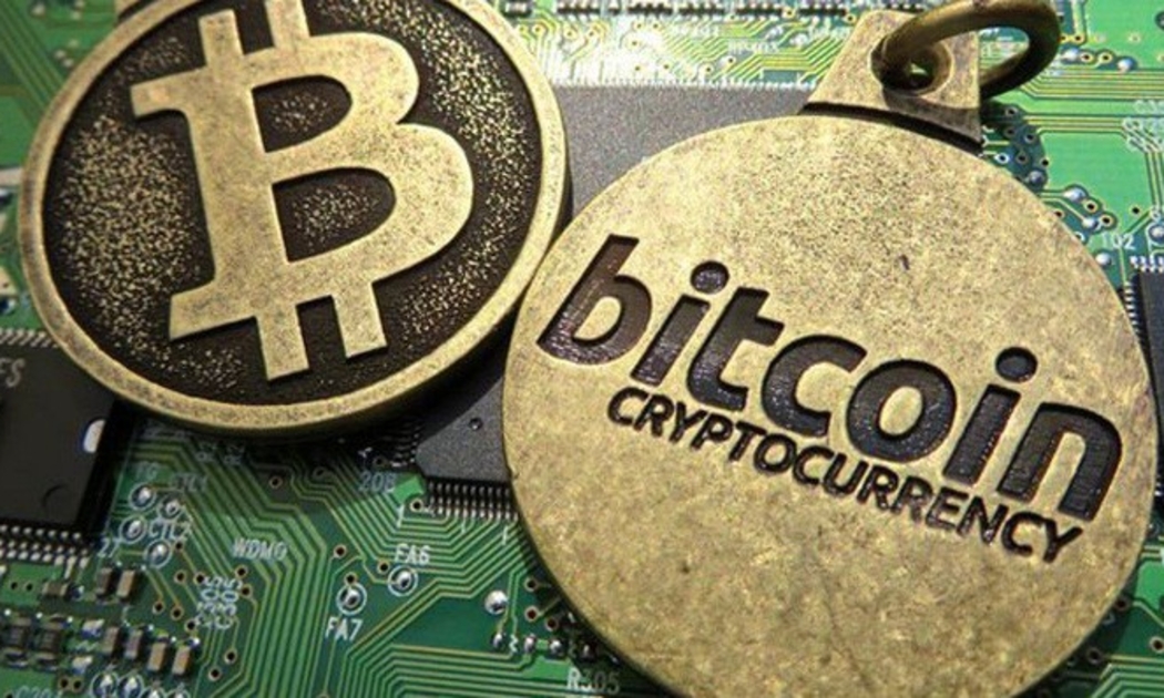 Giá Bitcoin có lúc giảm còn hơn 13.800 USD trong phiên ngày thứ Năm tại châu Á.