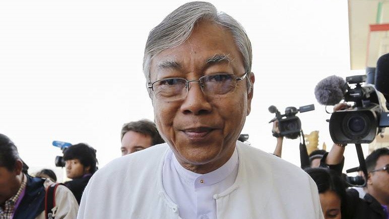 Tổng thống Htin Kyaw của Myanmar.
