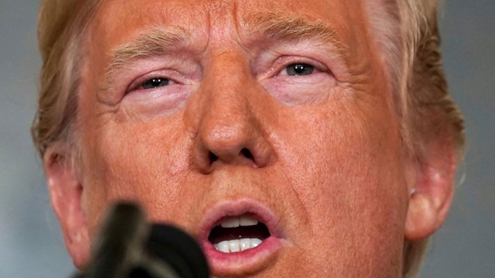 Tổng thống Mỹ Donald Trump tuyên bố tấn công Syria, tại Nhà Trắng ngày 13/4 - Ảnh: Reuters.