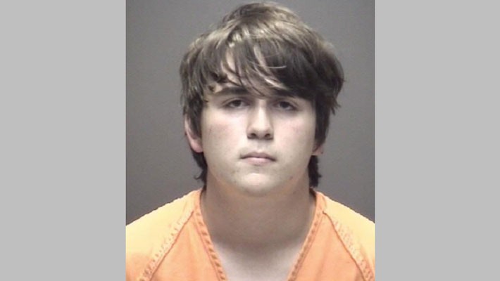 Học sinh 17 tuổi xả súng trường học Mỹ, 10 người thiệt mạng - Ảnh 1.