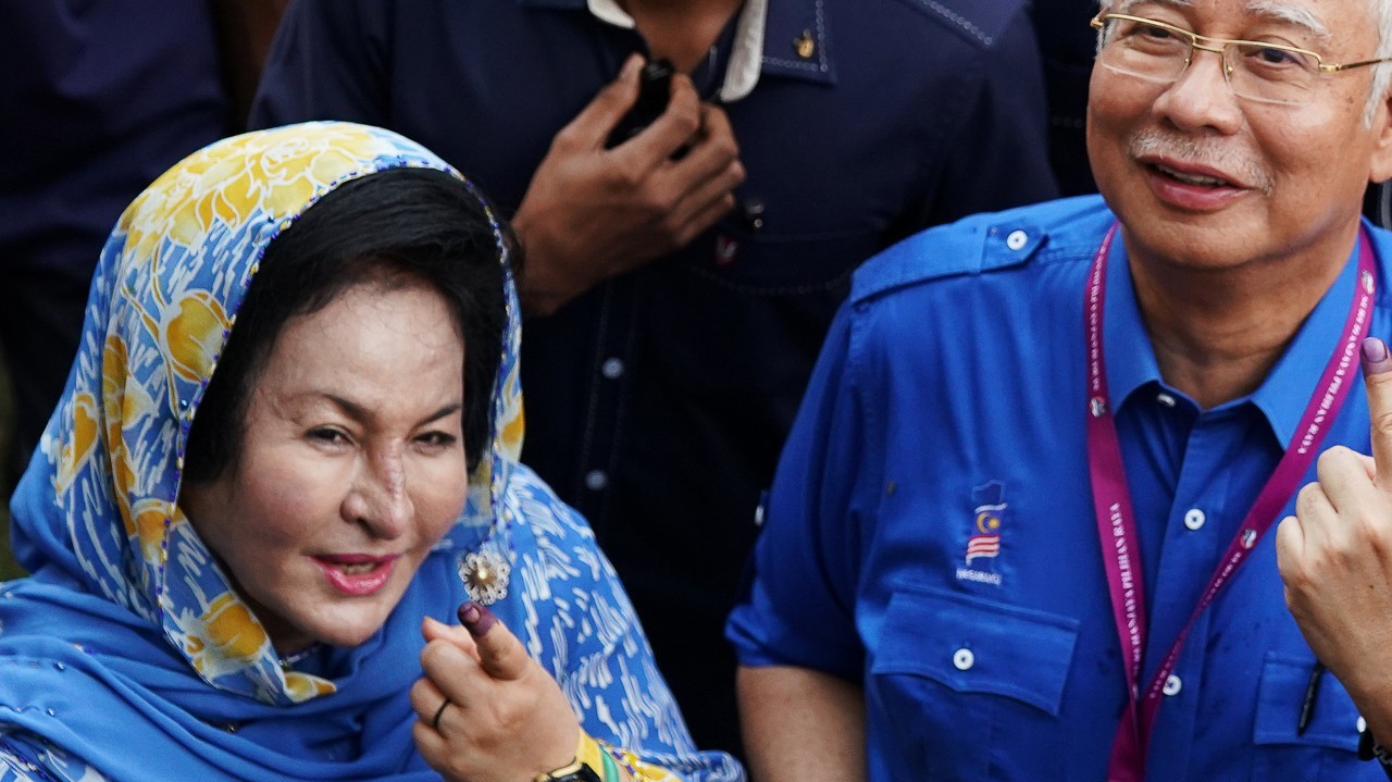 Vợ chồng cựu Thủ tướng Malaysia Najib Razak - Ảnh: Reuters/SCMP.