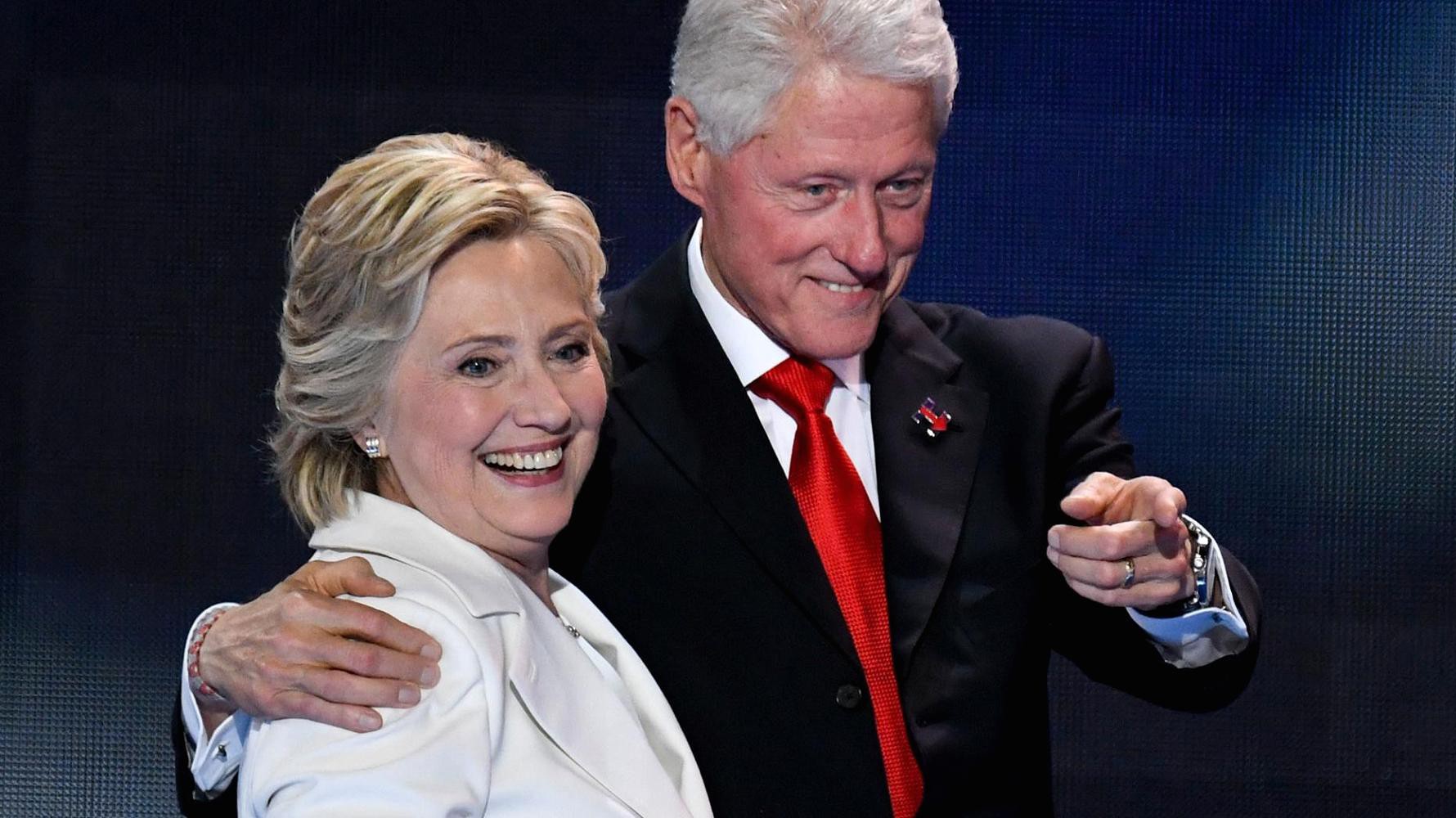 Ông bà Bill và Hillary Clinton - Ảnh: Getty/CNBC.