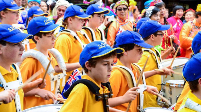 Ước tính cứ mỗi phút Australia lại có thêm một người nhập cư - Ảnh: Dreamstime/Financial Times.