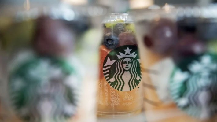 Từ năm 1999 đến nay, chuỗi cửa hiệu cà phê Starbucks đã mở 3.400 cửa hiệu ở Trung Quốc - Ảnh: Bloomberg/SCMP.