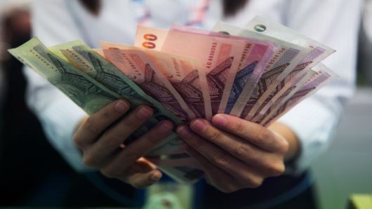 Sức mạnh hiện nay của đồng Baht dựa trên thặng dư cán cân vãng lai lớn của Thái Lan - Ảnh: Getty/CNBC.