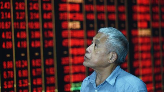 Chứng khoán Trung Quốc dẫn đầu sự giảm điểm của chứng khoán châu Á trong phiên đầu tuần - Ảnh: Getty/CNBC.