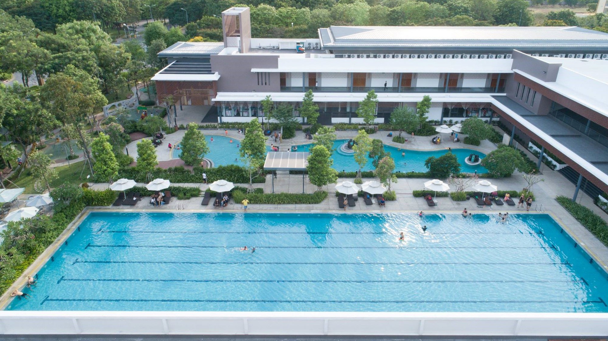 Celadon Sports & Resort Club Khu phức hợp thể thao và nghỉ dưỡng đẳng cấp thượng lưu tại khu đô thị Celadon City.