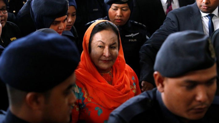 Bà Rosmah Mansor xuất hiện tại tòa án ở Kuala Lumpur sáng ngày 4/10 - Ảnh: Reuters.