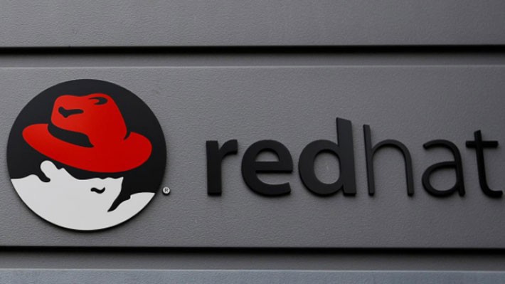 Ra đời năm 1993, Red Hat chuyên về hệ điều hành Linux, dạng phần mềm mã nguồn mở phổ biến nhất - Ảnh: Reuters.