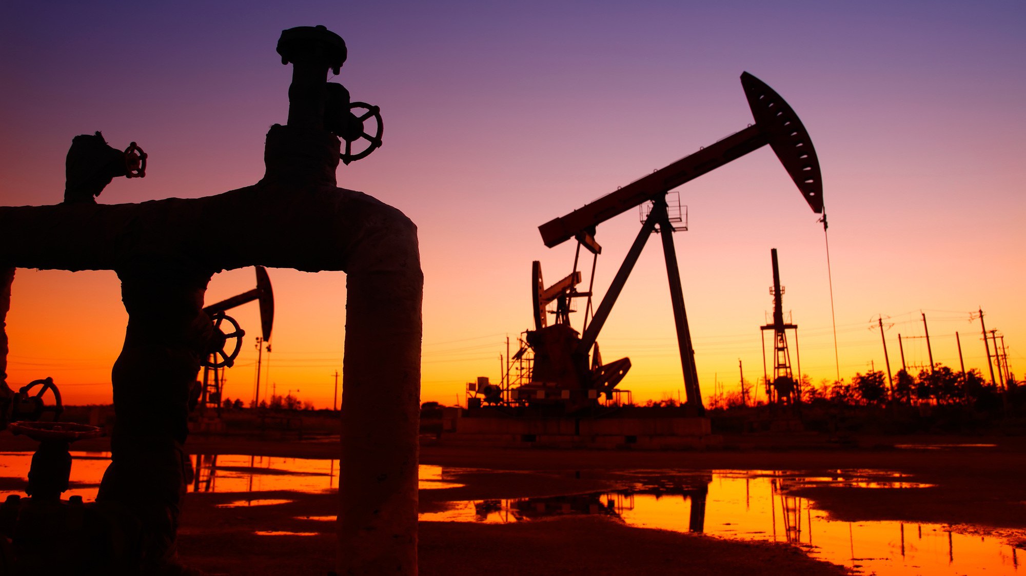 Tính đến ngày đầu tuần, giá dầu WTI đã giảm liên 6 phiên, còn giá dầu Brent đã có 5 phiên giảm trong vòng 6 phiên.