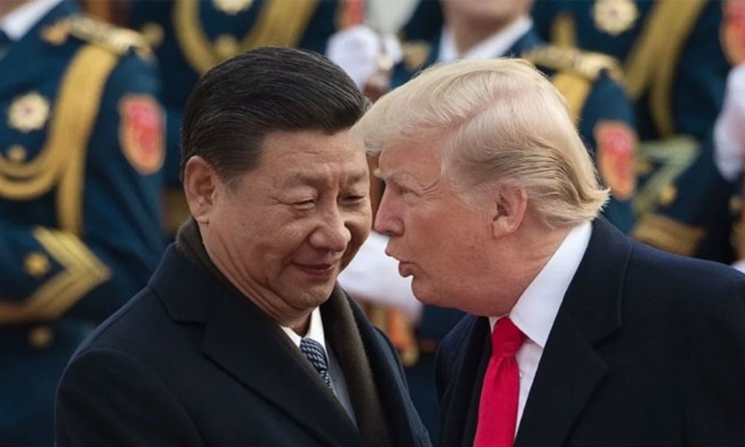 Chủ tịch Trung Quốc Tập Cận Bình (trái) và Tổng thống Mỹ Donald Trump.