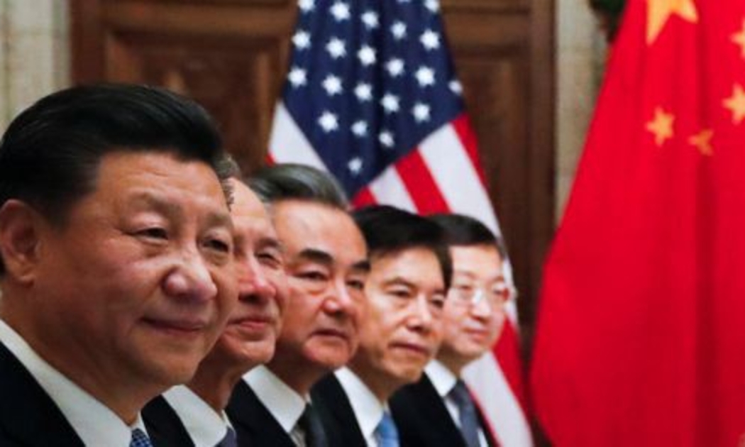 Chủ tịch Tập Cận Bình và các quan chức cấp cao Trung Quốc trong cuộc gặp với Tổng thống Donald Trump và các quan chức Mỹ tại Argentina ngày 1/12 - Ảnh: Reuters.