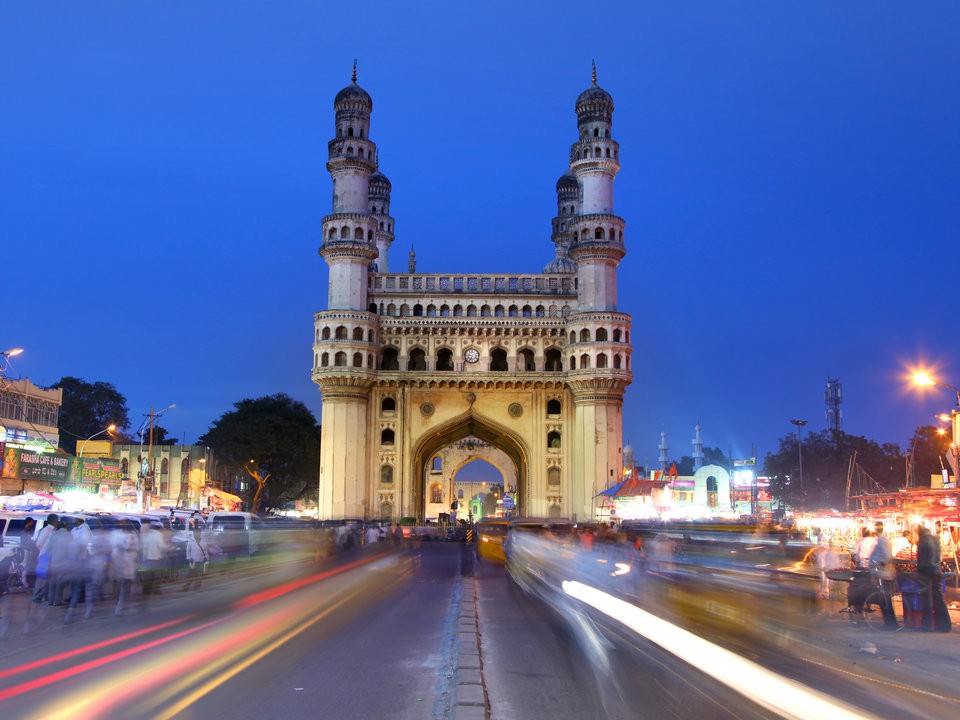 Chân dung Satya Nadella - Người đưa Microsoft trở lại ngôi dẫn đầu thế giới  - Ảnh 1.