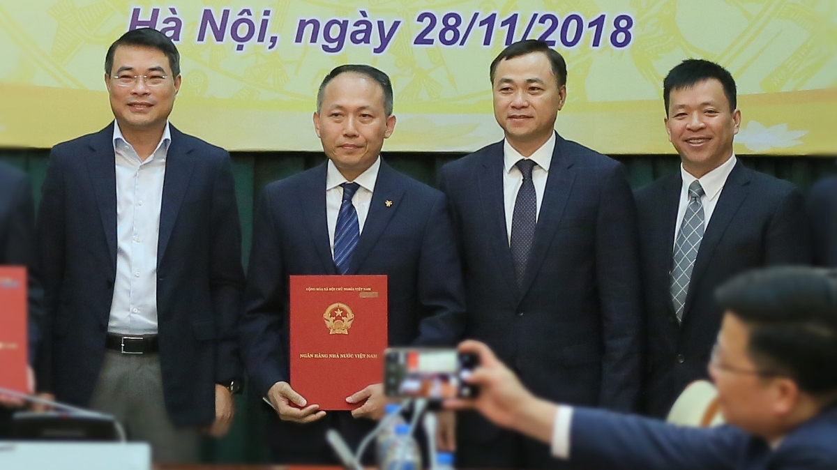 Ngân hàng Nhà nước chính thức trao quyết định thực hiện chuẩn mực an toàn vốn Basel II cho VIB.