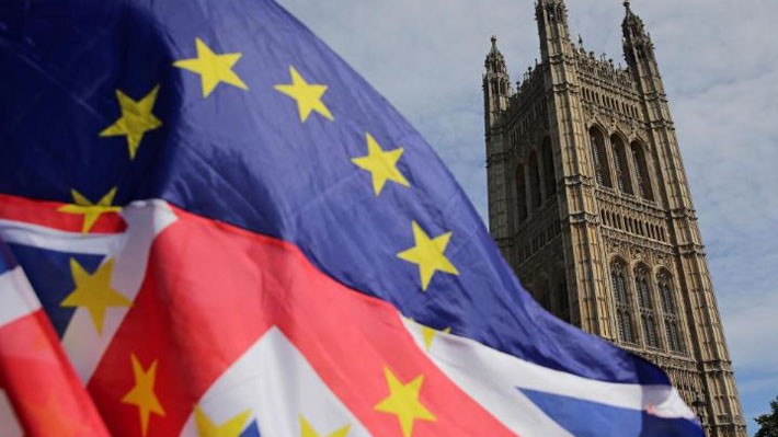 Các nghiên cứu của Chính phủ Anh dự báo quy mô nền kinh tế nước này sẽ nhỏ đi 7,7% trong vòng 15% sau Brexit không thỏa thuận, so với trường hợp vẫn giữ được các thỏa thuận thương mại hiện nay - Ảnh: Getty/CNN.