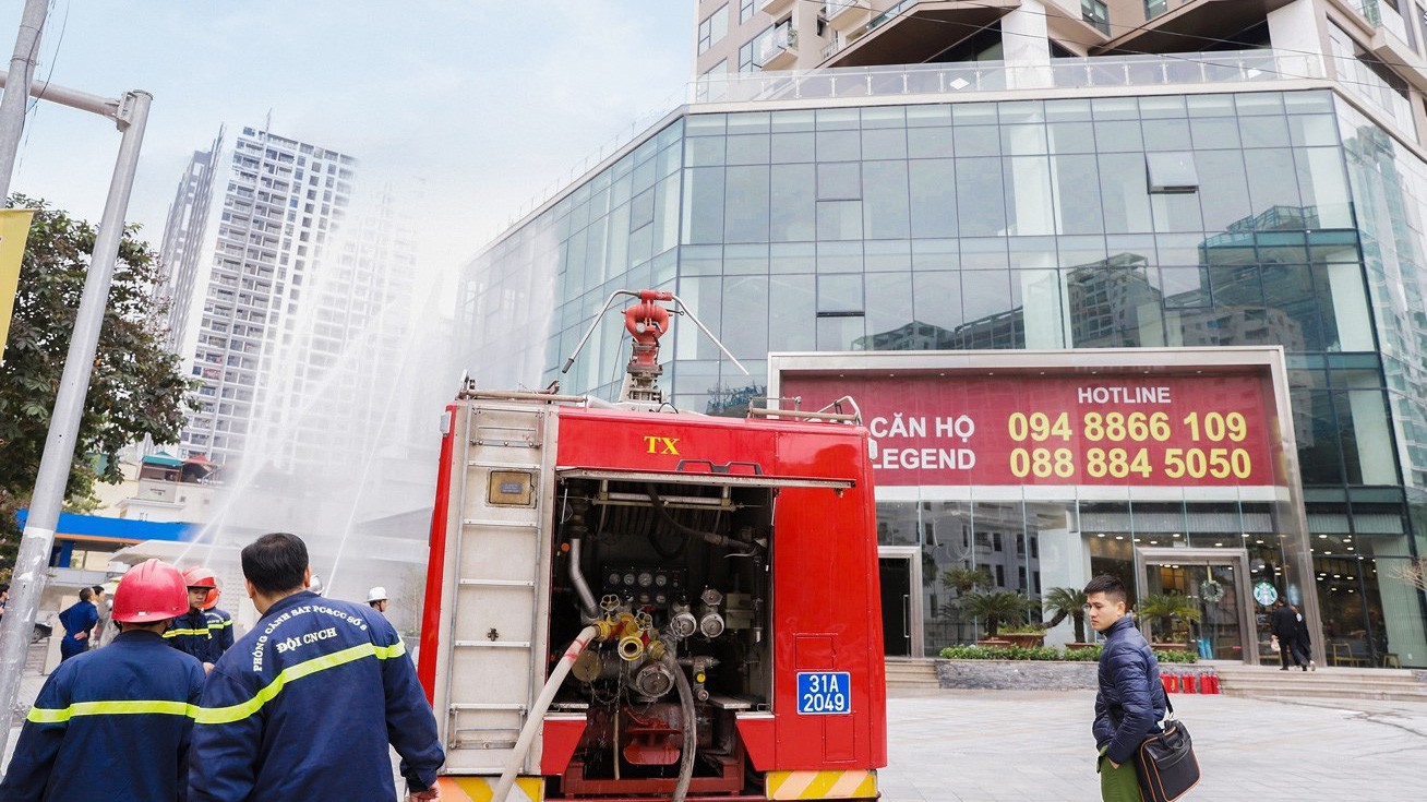 Dự án The Legend nằm tại ngã tư Nguyễn Tuân - Nguỵ Như Kon Tum, với 460 căn hộ và đầy đủ các tiện ích nội khu.