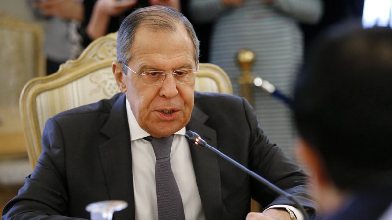 Ngoại trưởng Nga Sergei Lavrov - Ảnh: AP.