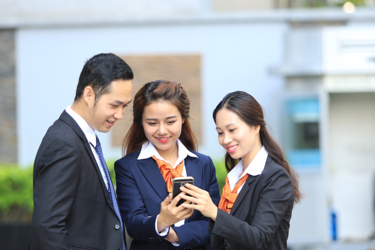 Ba yếu tố để một ngân hàng nội được ghi nhận có môi trường làm việc sáng tạo - Ảnh 1.