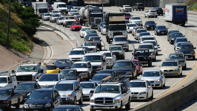 California là một tiểu bang Mỹ đối mặt nhiều sức ép về giao thông