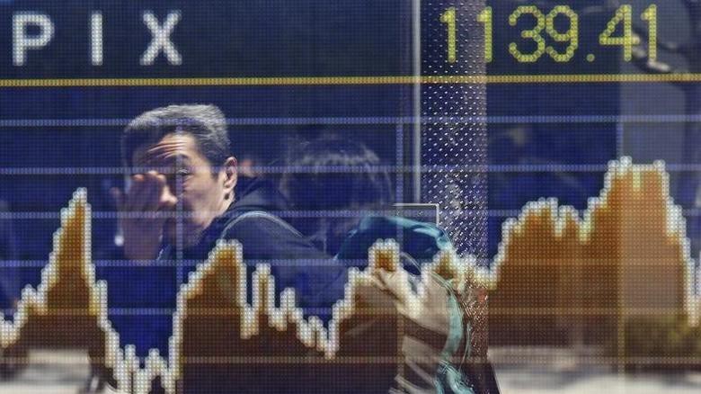 Phiên giảm này của chứng khoán châu Á nối tiếp phiên giảm vào đêm qua của chứng khoán Mỹ - Ảnh: Reuters.