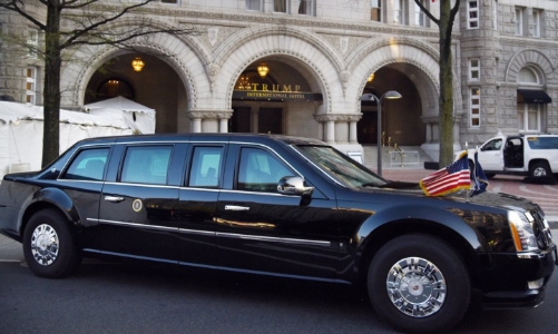 Các nguyên thủ quốc gia đi xe gì?