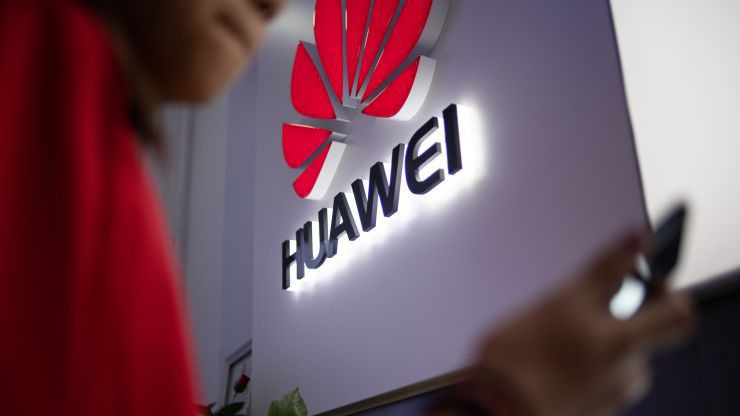 Trong năm 2018, Huawei bán được khoảng 206 triệu chiếc smartphone - Ảnh: Getty/CNBC.