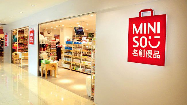 Một cửa hiệu của Miniso.