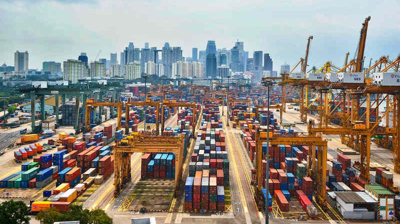 Cảng biển của Singapore - Ảnh: Asia News.