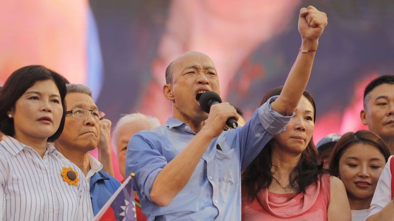 Ông Han Kuo-yu trong một cuộc vận động tranh cử hôm 1/6 - Ảnh: Getty/CNBC.