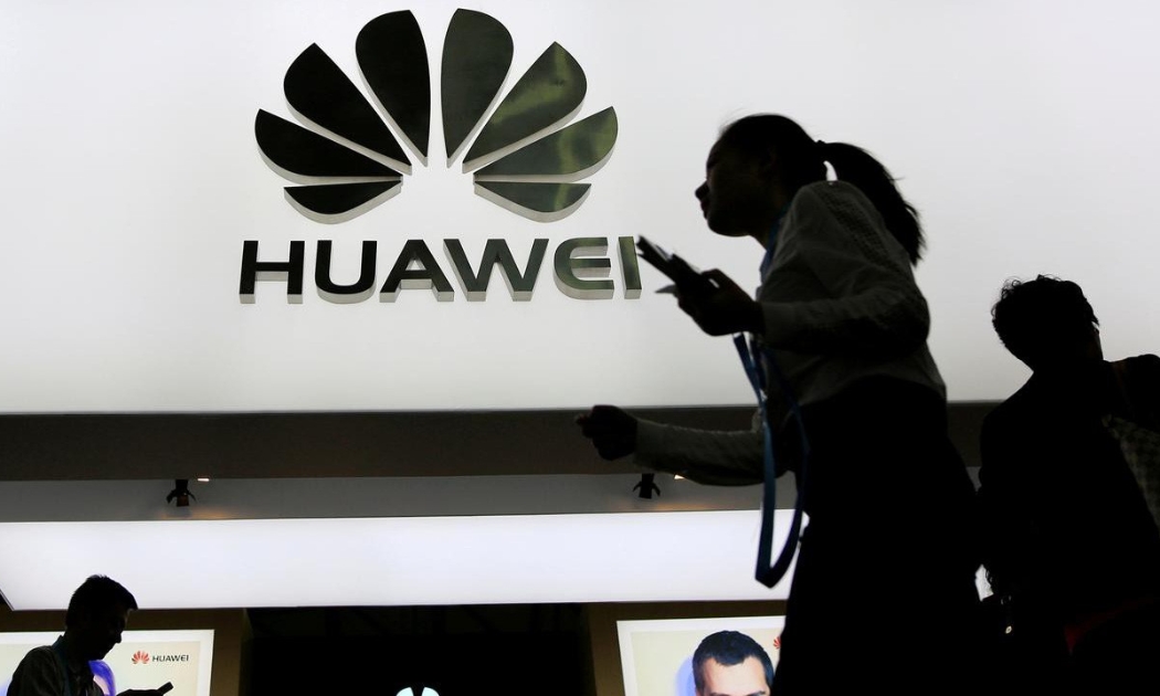 Huawei đang ở trong một cuộc đối đầu với Chính phủ Mỹ - Ảnh: Reuters.