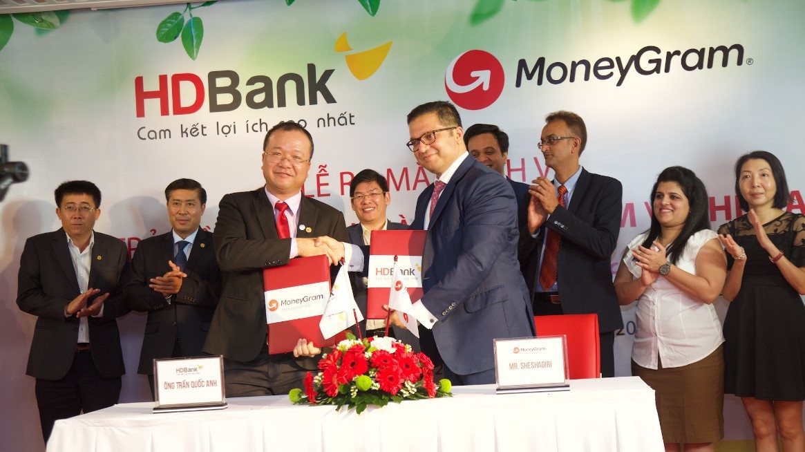 Cùng với việc cung cấp các dịch vụ chuyển tiền và thanh toán hiện có, tùy chọn dịch vụ chi trả kiều hối tại nhà qua HDBank sẽ tạo điểm nhấn cho chiến lược toàn diện mà MoneyGram có trong khu vực.