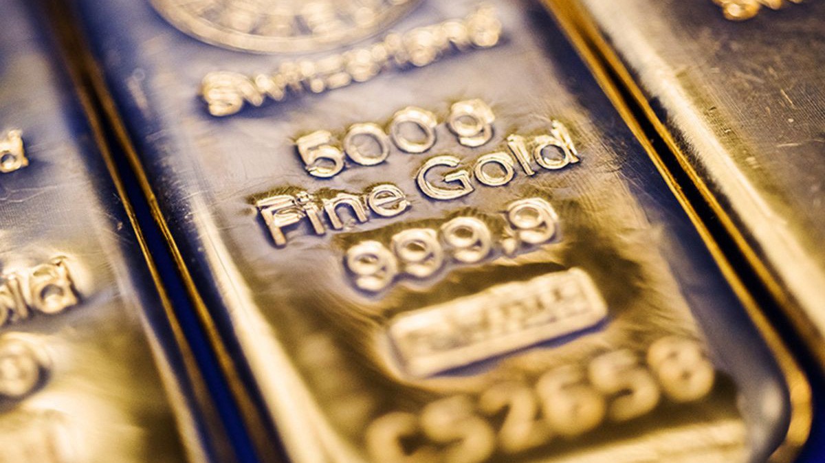 Giá vàng thế giới chưa tái lập được mốc 1.500 USD/oz - Ảnh: Bloomberg.