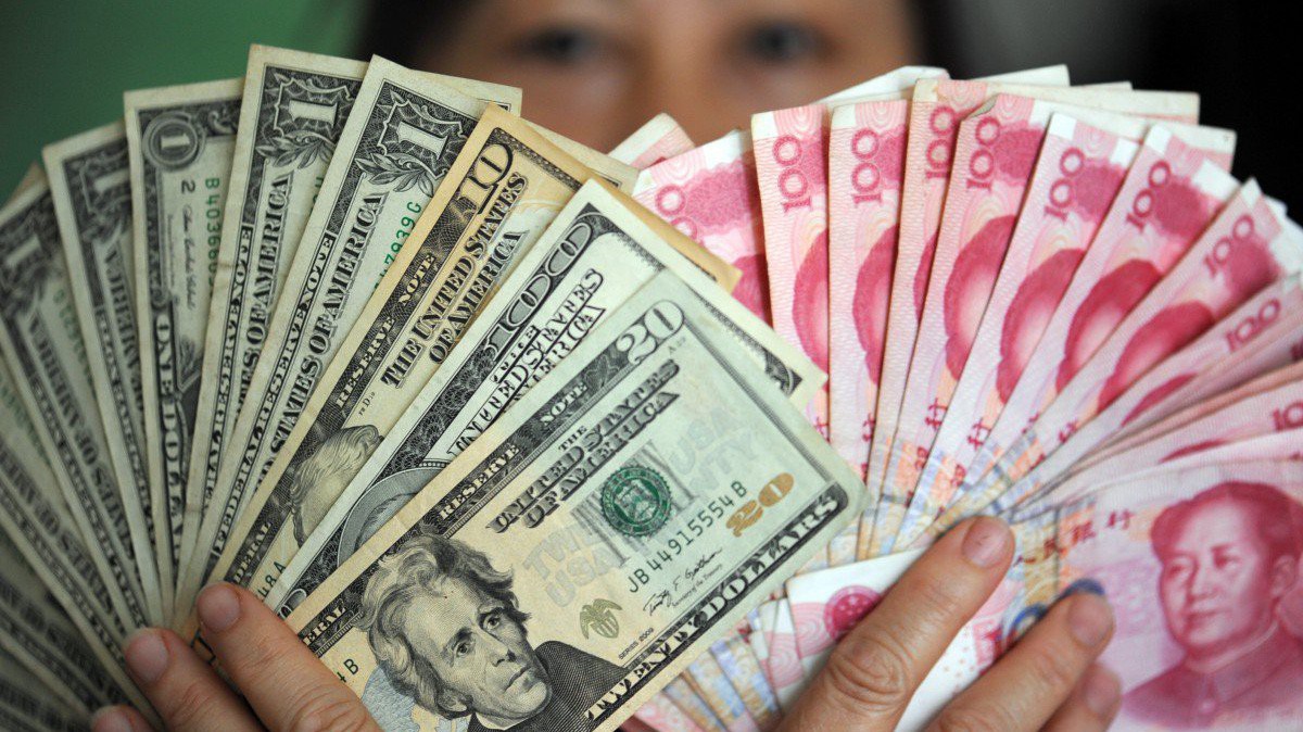 Tỷ giá Nhân dân tệ so với USD giảm mạnh trong quý 3 - Ảnh: Tân Hoa Xã.