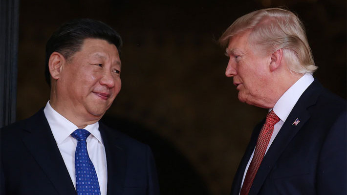 Chủ tịch Trung Quốc Tập Cận Bình (trái) và Tổng thống Mỹ Donald Trump - Ảnh: Reuters.