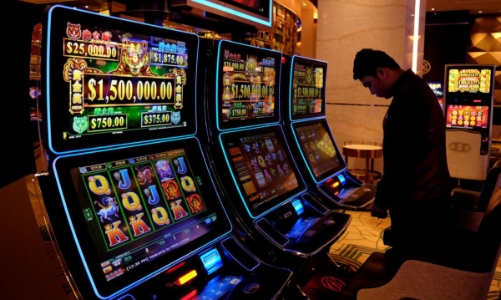 Ngành sòng bạc Macau thất bát vì thương chiến Mỹ-Trung