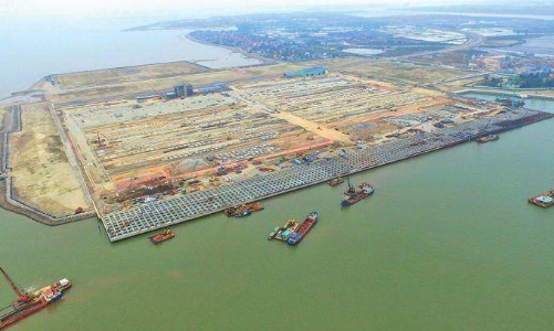 Cảng Hải Phòng từng bước tiến ra biển