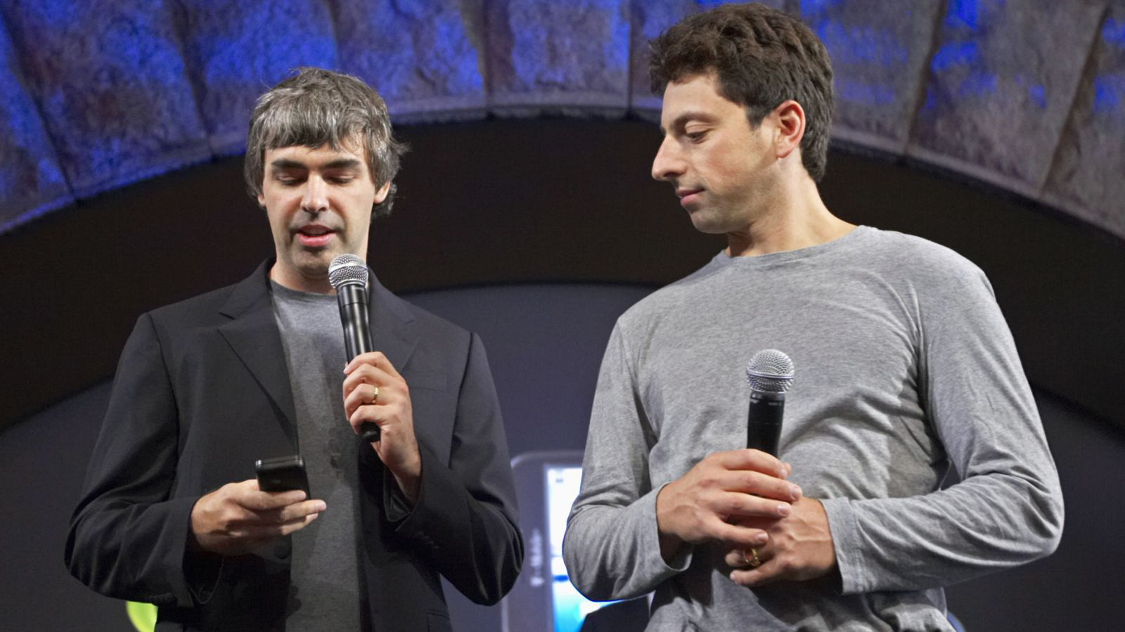 Hai nhà đồng sáng lập Google, ông Larry Page (trái) và ông Sergey Brin.