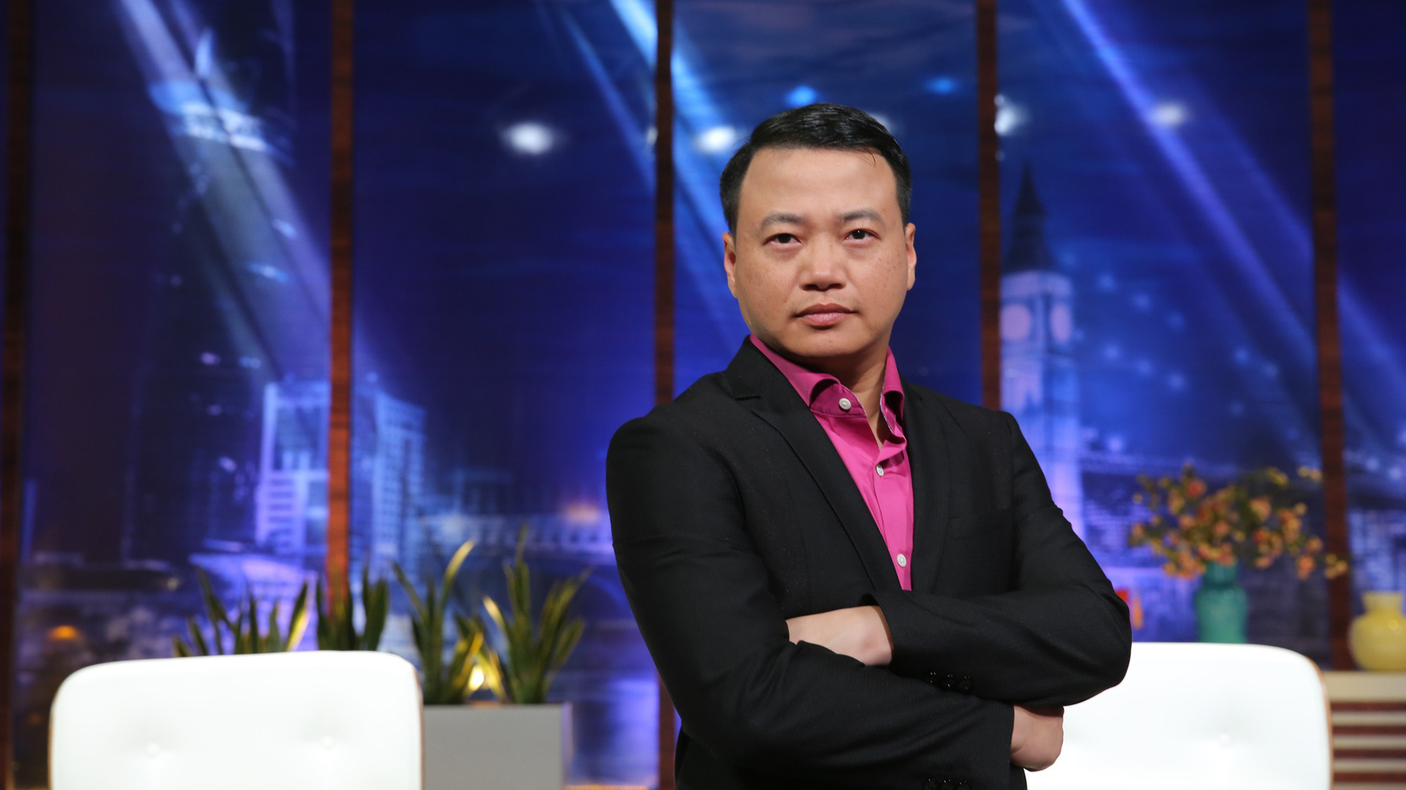 Shark Nguyễn Hòa Bình, Chủ tịch Tập đoàn NextTech.