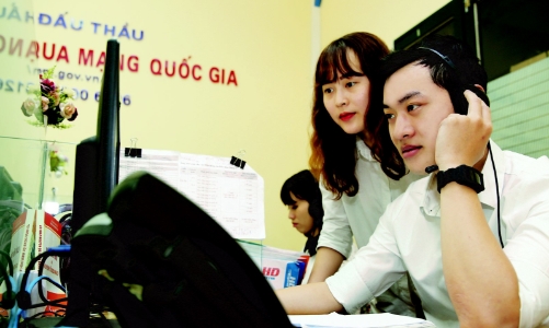 “Bịt kẽ hở” gây khó nhà thầu đi mua hồ sơ mời thầu