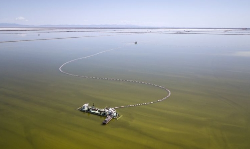 Công ty quốc doanh Trung Quốc lập kỷ lục lỗ gần 7 tỷ USD trong một năm