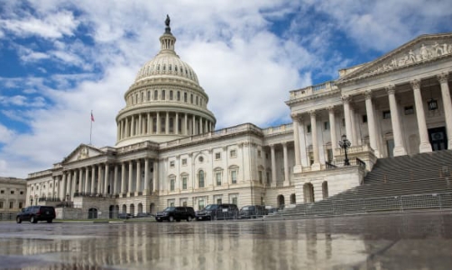 Thâm hụt ngân sách của Mỹ lập kỷ lục trên 3 nghìn tỷ USD