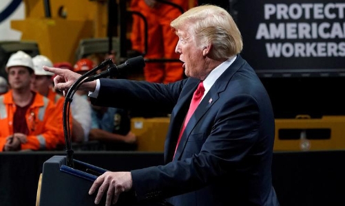 Mất việc làm, nhiều tiểu bang quan trọng có thể quay lưng với ông Trump