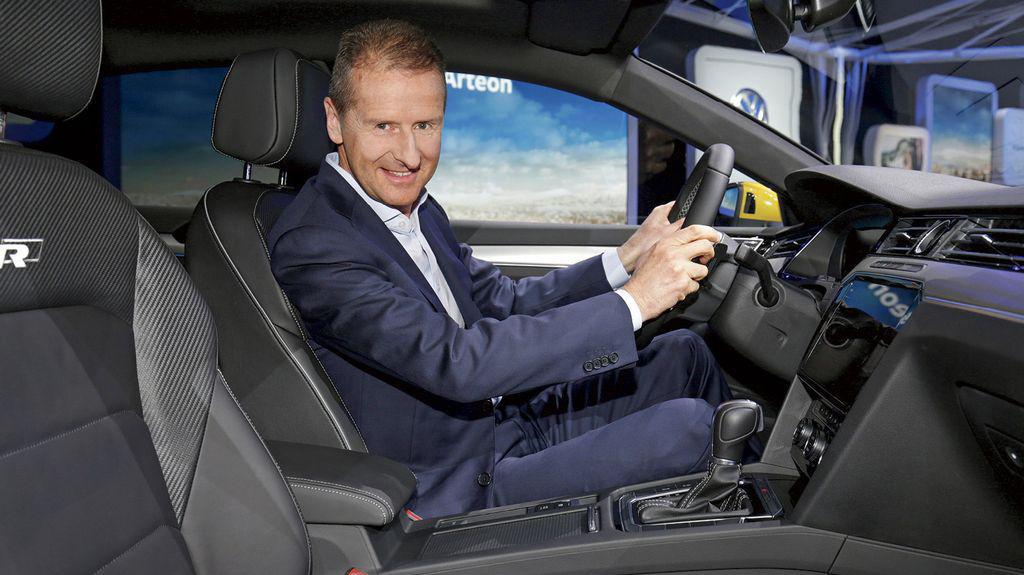 Ông Herbert Diess, CEO hãng xe Đức Volkswagen.