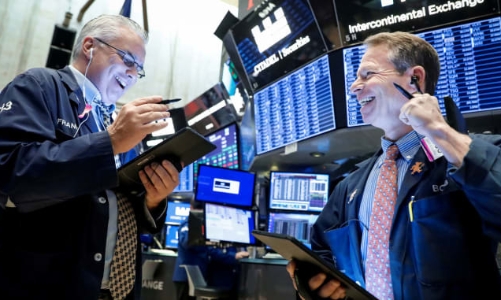 Giới đầu tư tin sớm có kết quả bầu cử, chứng khoán Mỹ tăng mạnh