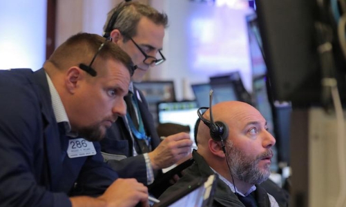 Lạc quan tràn ngập, các quỹ đầu tư dốc tiền mua cổ phiếu