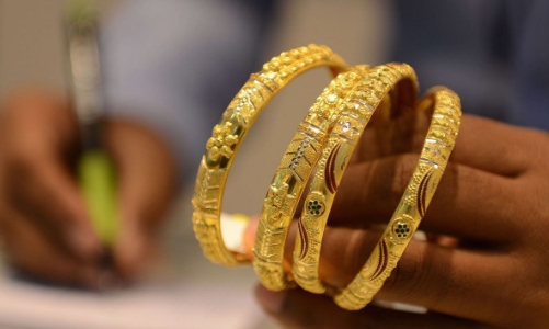 Vàng thế giới giằng co, USD tự do nhích nhẹ