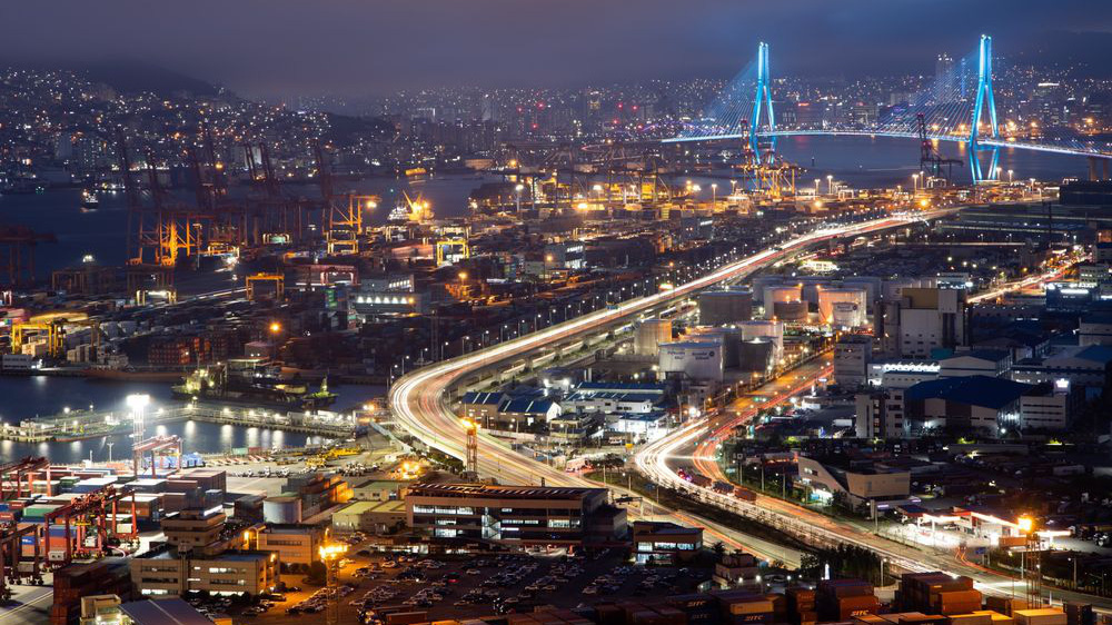 Một cảng biển của Hàn Quốc - Ảnh: Bloomberg.