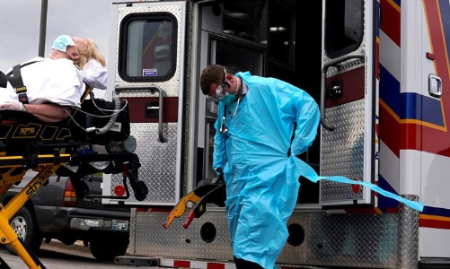 Bệnh viện Mỹ có nguy cơ quá tải vì lượng bệnh nhân Covid-19 cao kỷ lục