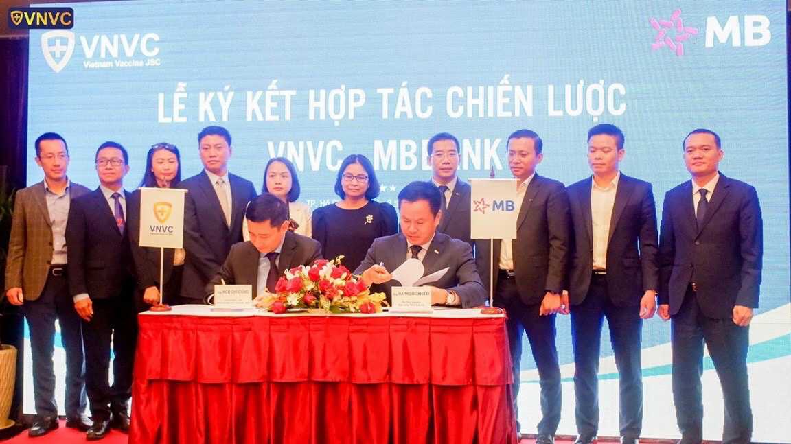Sự hợp tác giữa MB với VNVC do đó được kỳ vọng sẽ phát huy thế mạnh của cả hai bên, tạo ra nhiều giá trị gia tăng cho lĩnh vực y tế, ngân hàng, mang lại nhiều lợi ích cho người dân và xã hội.