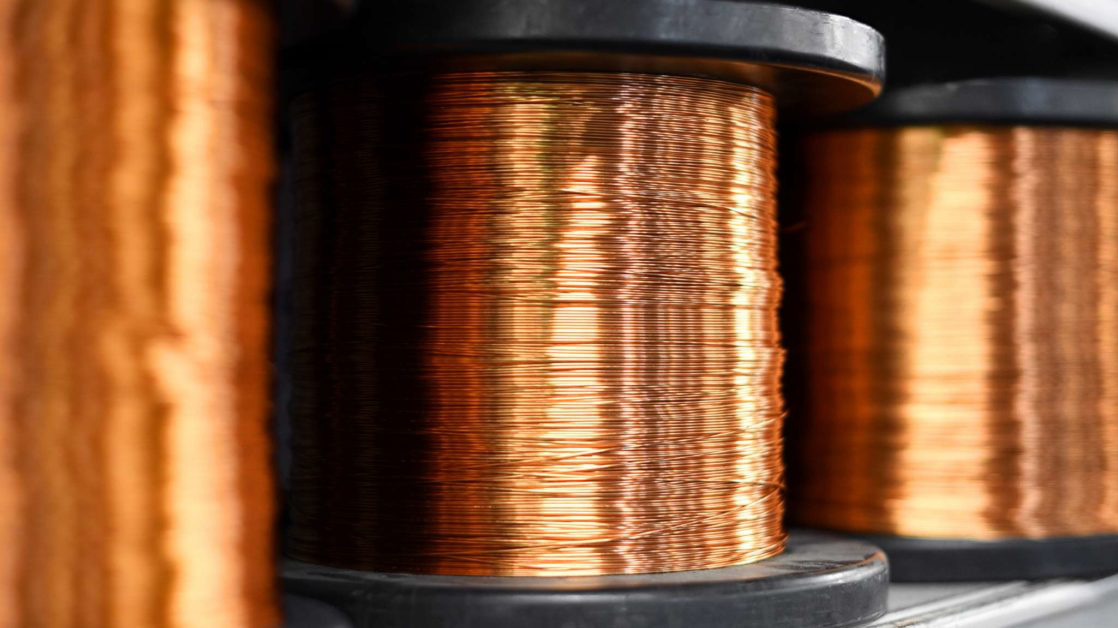 Giá đồng thế giới đã tăng lên mức cao nhất 9 năm.